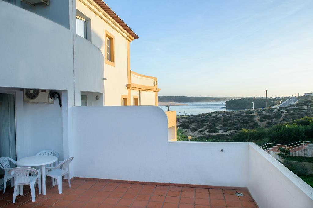 Apartamentos Dunamar Віла-Нова-де-Мілфонтеш Екстер'єр фото
